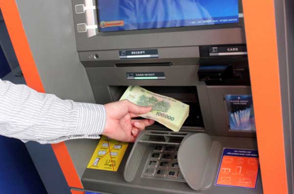 Hạn mức rút tiền tại cây ATM tối đa bao nhiêu 1 ngày?