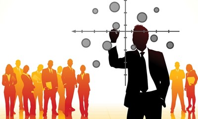 Lực lượng sản xuất và Quan hệ sản xuất có mối quan hệ như nào?