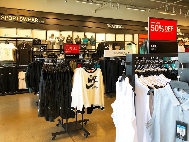 Outlet là gì? Mua sản phẩm giá rẻ mà chất lượng không tệ